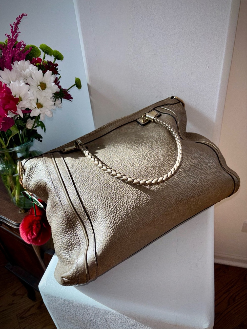 Gucci Y2K Champagne Metallic Caviar Leather Shoulder Tote Bag Bamboo Tassel Bow - Picture 8 of 16